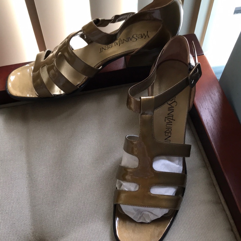 NWT Yves Saint Laurent Gladiator Sandals Y3K Vintage